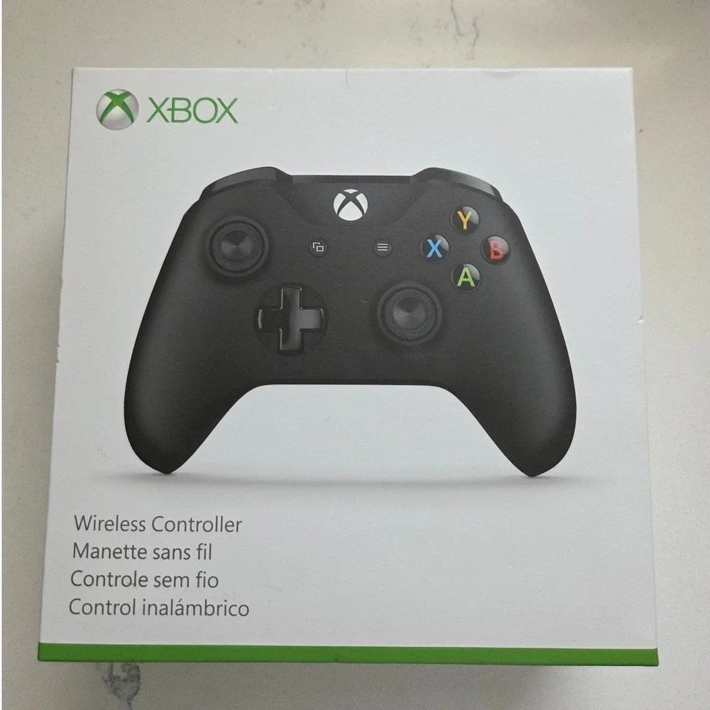 Microsoft Xbox One Wireless Controller Model 1708 Carbon Black Bluetooth Windows